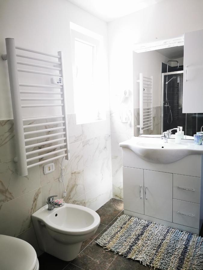 트라니 La Ginestra B&B 외부 사진